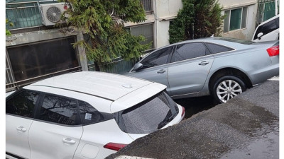 오늘자 아파트 주차장 사고