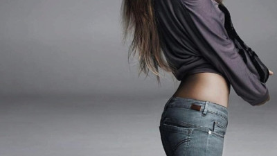 약 20년만에 다시 유행이 온다는 청바지 스타일