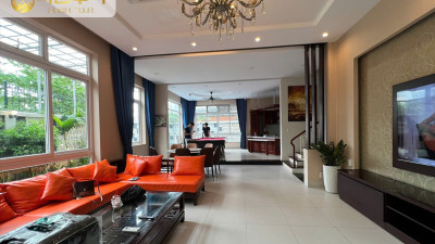 고급스럽고 프라이빗한 호치민 풀빌라